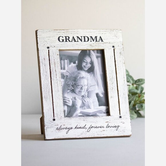 Grandma Photo Frame – Rustic Whitewashed Wood - Picture 1 of 8